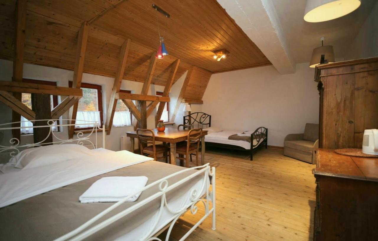 Austeria Staniszów Vila Jelenia Góra Exterior foto